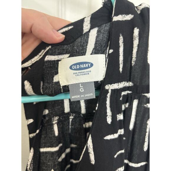 Old Navy Black and White Geometric Sleeveless Midi Dress Size Large Casual - Picture 5 of 6